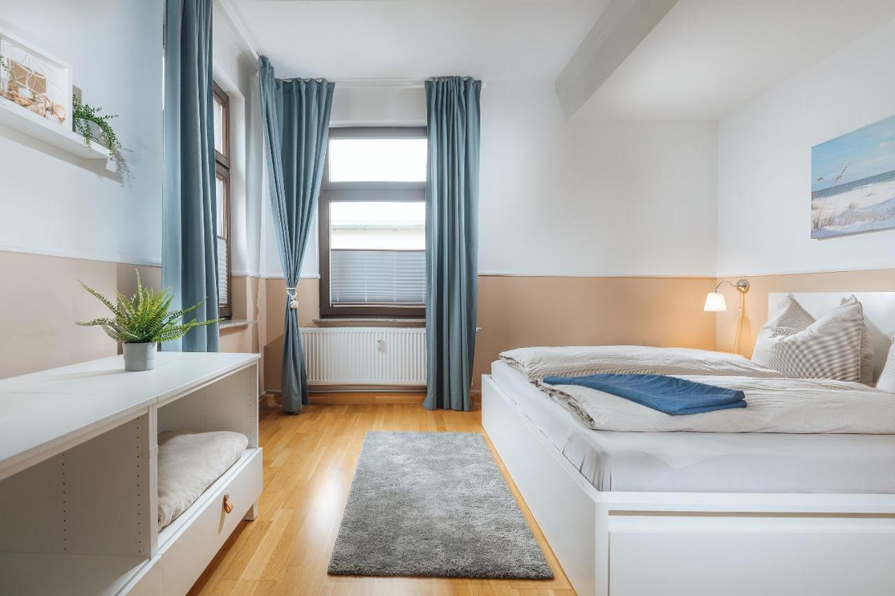 Grosse Koje Mit Terrasse Lejlighed Rostock Eksteriør billede
